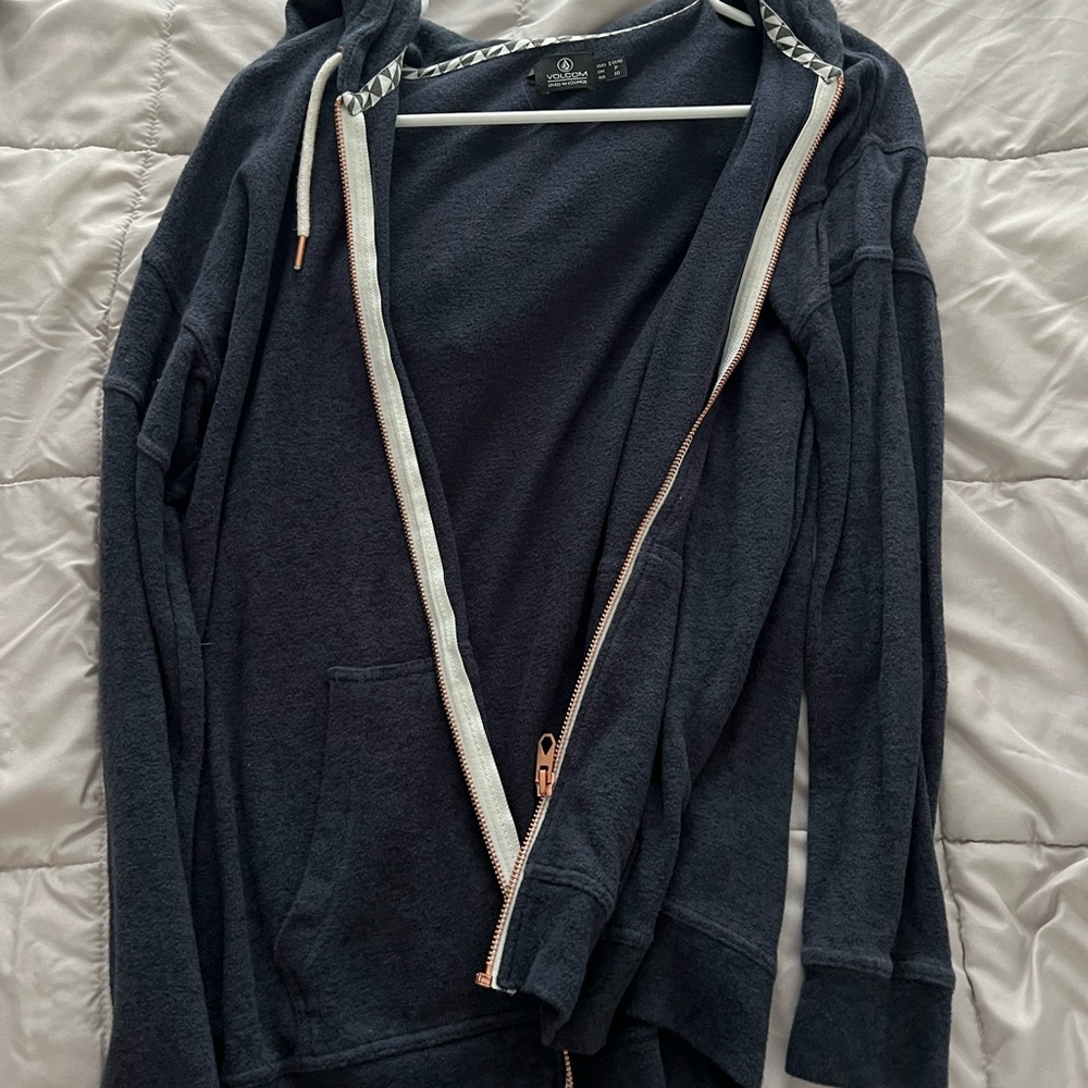 Volcom zip up hoodie